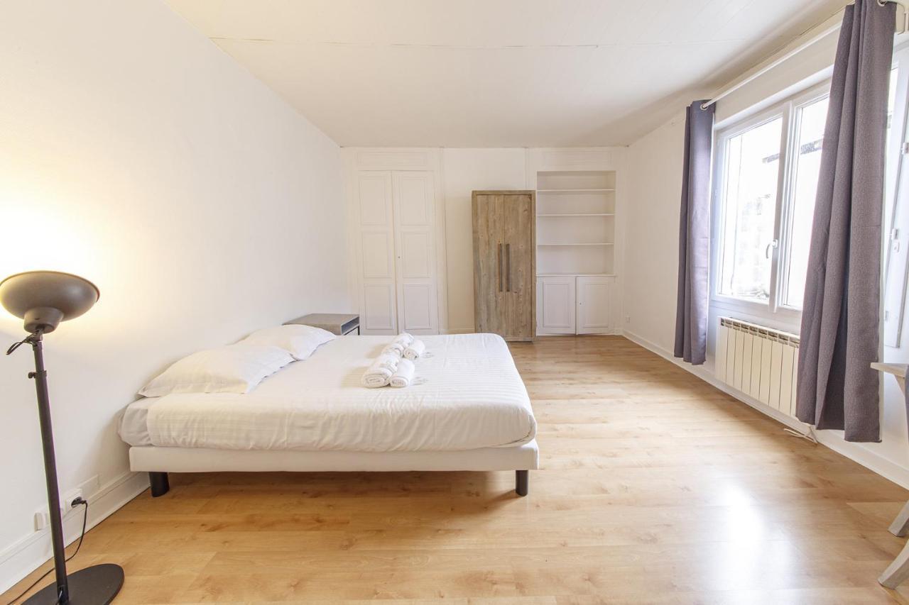 Grand Appartement Hyper Centre Ville D'Angers Exterior photo